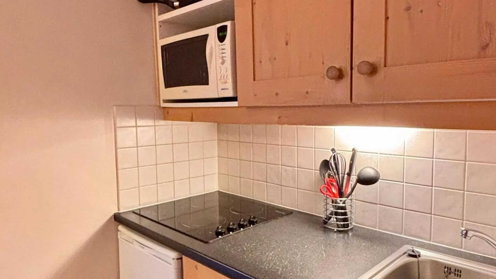 Appartement 2 Pieces, Quartier Falaise, 4 Pers, Balcon, Proche Parkings - Fr-1-634-109 Morzine 0*,